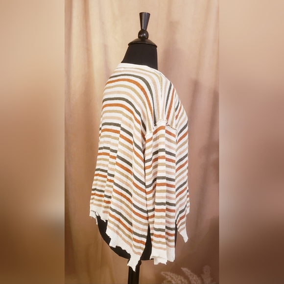 PEACH LOVE STRIPED SWEATER - Picture 3 of 14